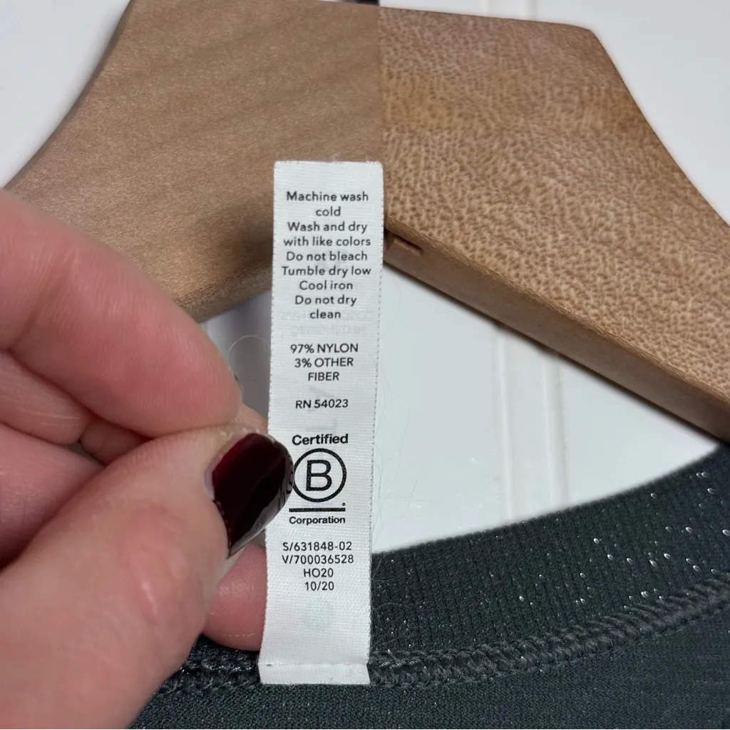 Athleta Momentum Seamless Green Sparkly Racerback Tank Top Women’s Size XS - Image 6