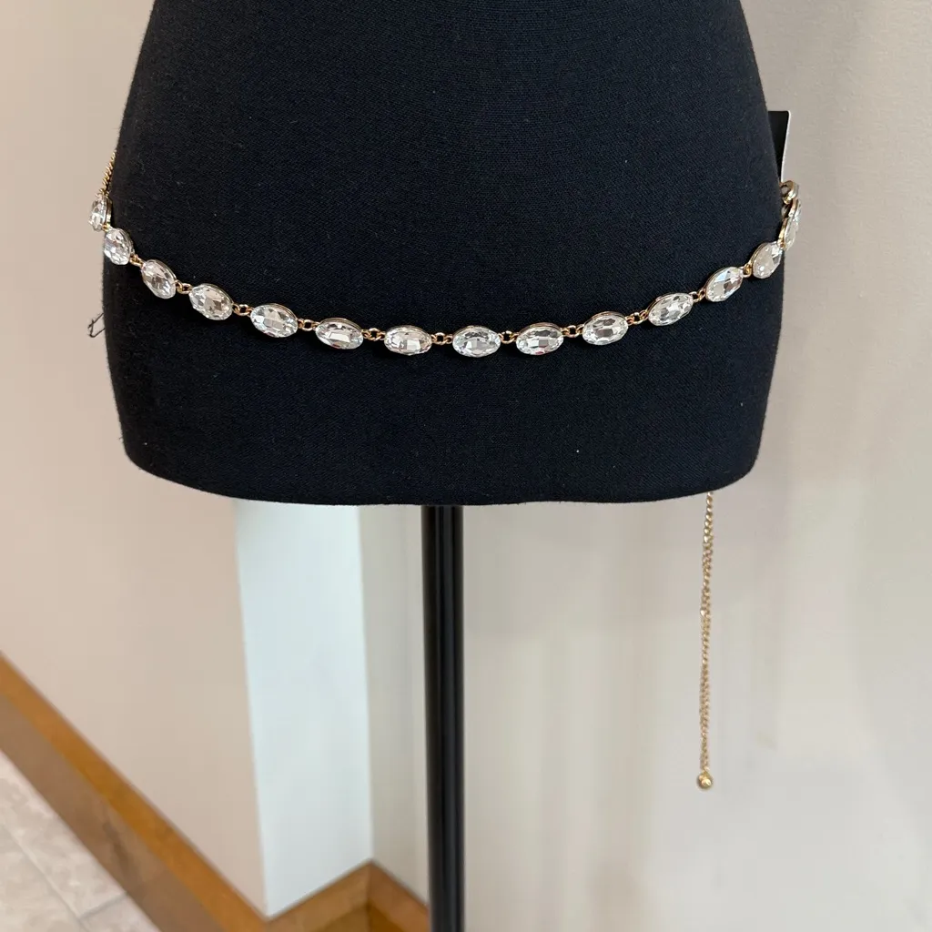 Illuma NWT Rhinestone Chain link gold tone Belt adjustable up to 42” - Image 4