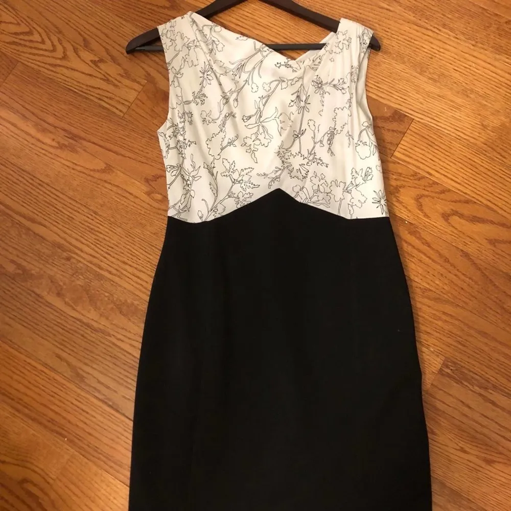 CLASSIQUES ENTIER Black & White Silk Sheath Dress Women's Size 6 - Image 8