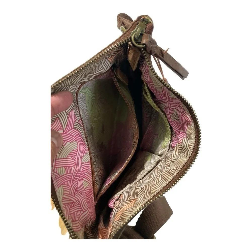 The Sak 2 Toned Brown Distressed Leather Kendra Crossbody Purse Bag Hippie Boho - Image 10