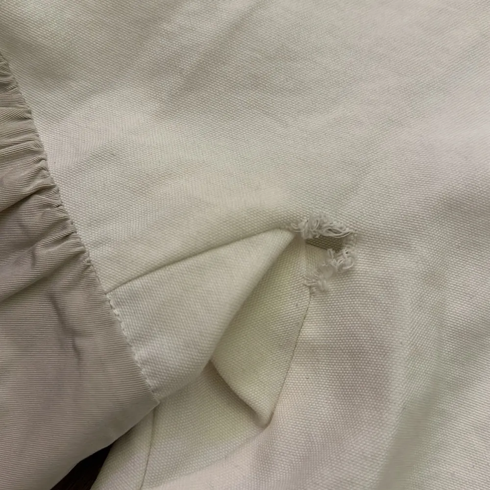 Super cute Chloe top blouse France Made Size T 42 **a hole in each under arm - Image 3