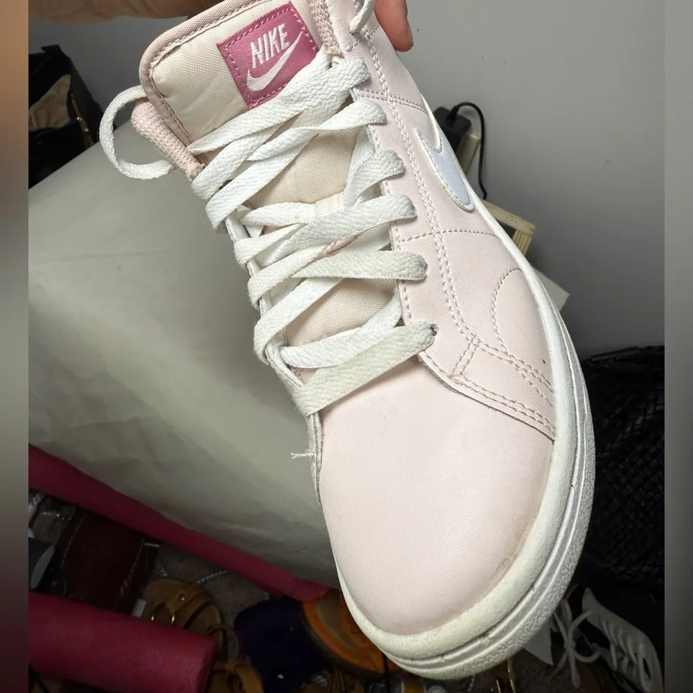 Nike Court Royale 2 Mid Top Women’s Shoes Sz 6 Pastel Pink - Image 7