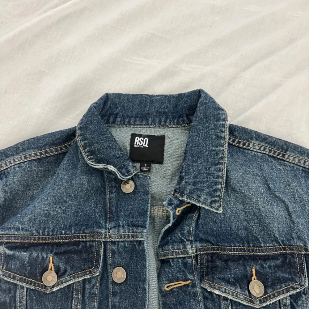 RSQ Tilly's  blue denim jacket - Image 4