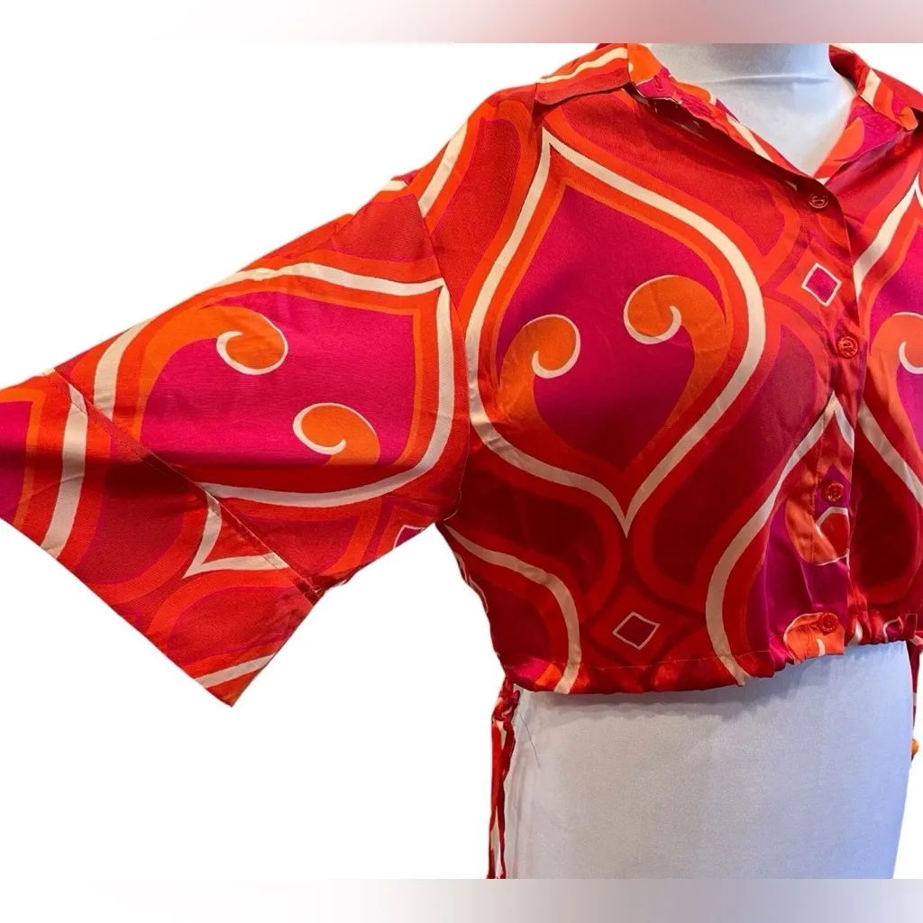 Zara Women Top XS
Geometric Short Sleeve Collared Cropped Pink Orange Tie Bottom - Image 7