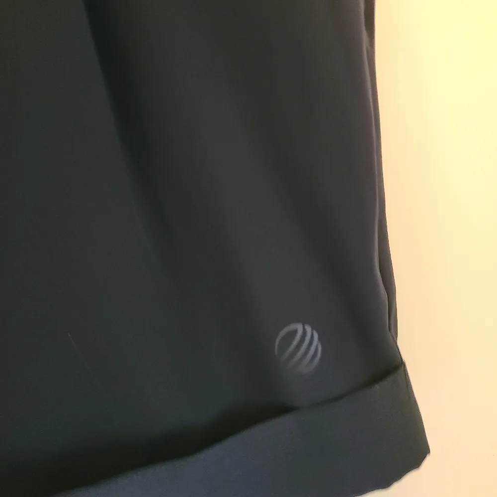 MPG Women's Shorts Size 6 Paperbag Waist Cuffed Sporty Black - Image 2