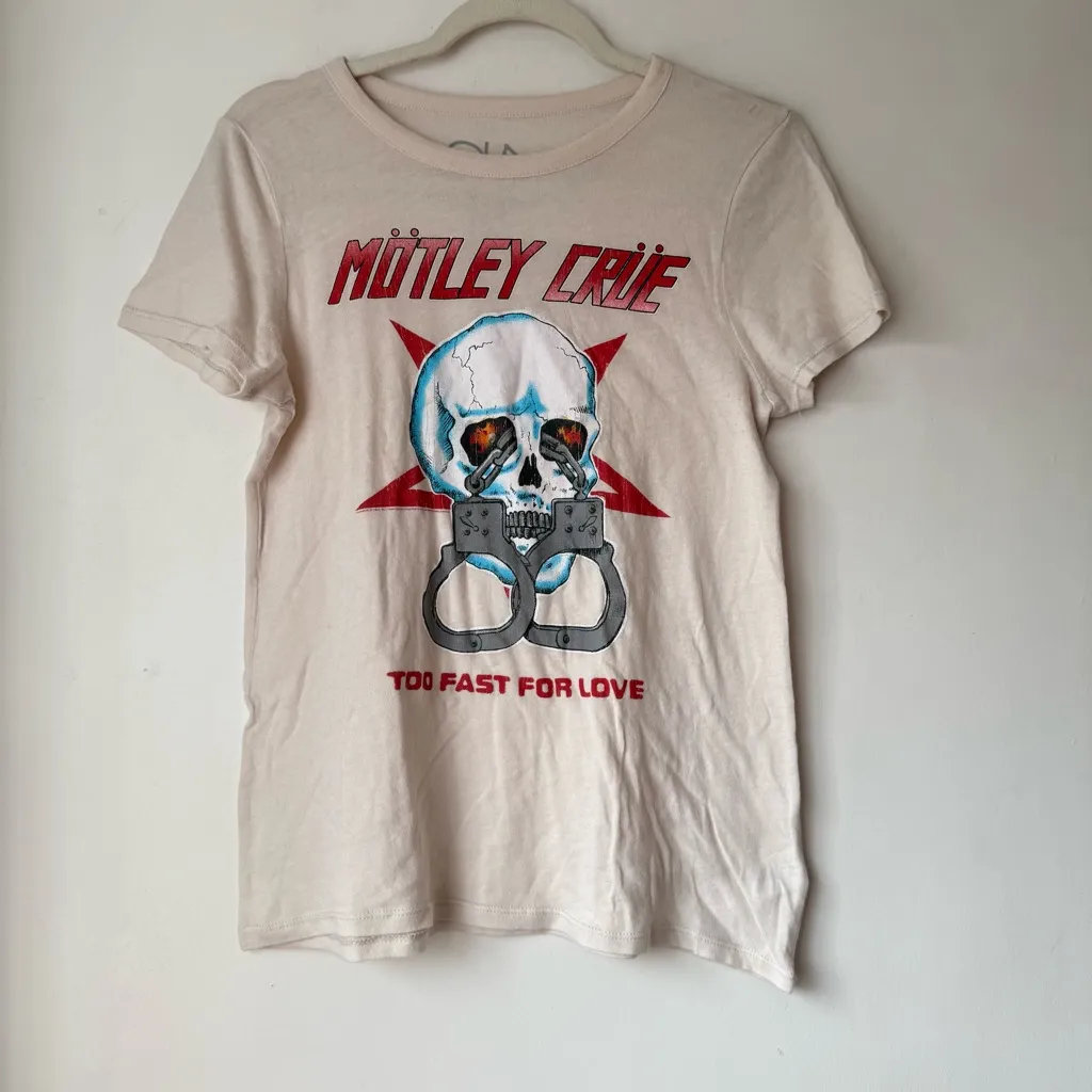 Chaser Motley Crue Too Fast For Love Off White Short Sleeve Tshirt M - Image 2
