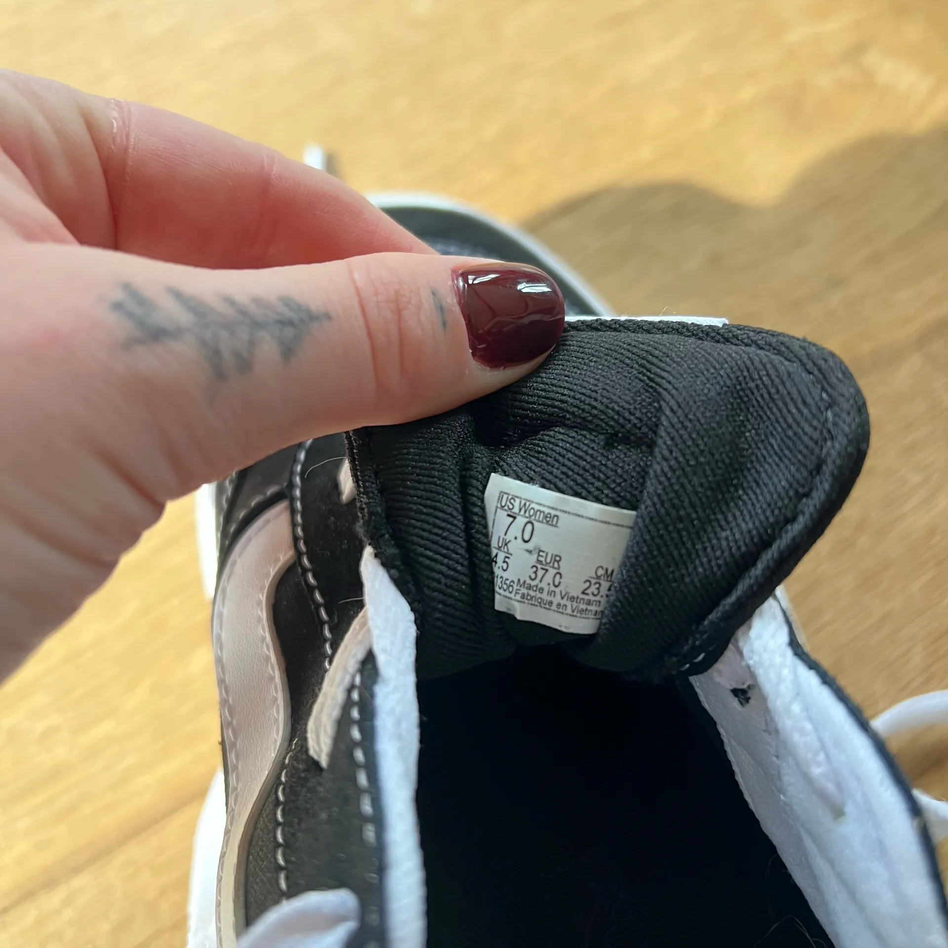 Vans Women’s - Image 5