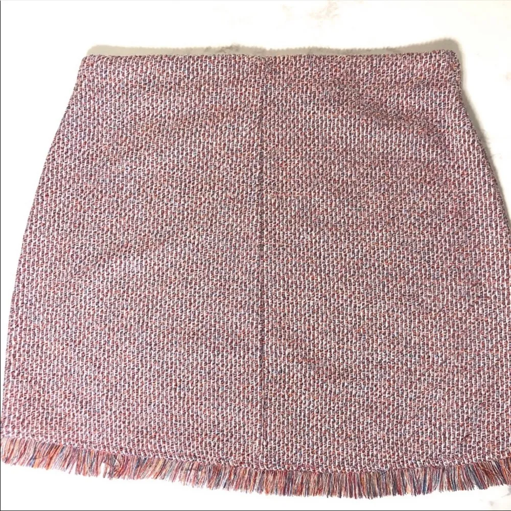 New! Zara stretchy tweed skirt with fringe trim - Image 9