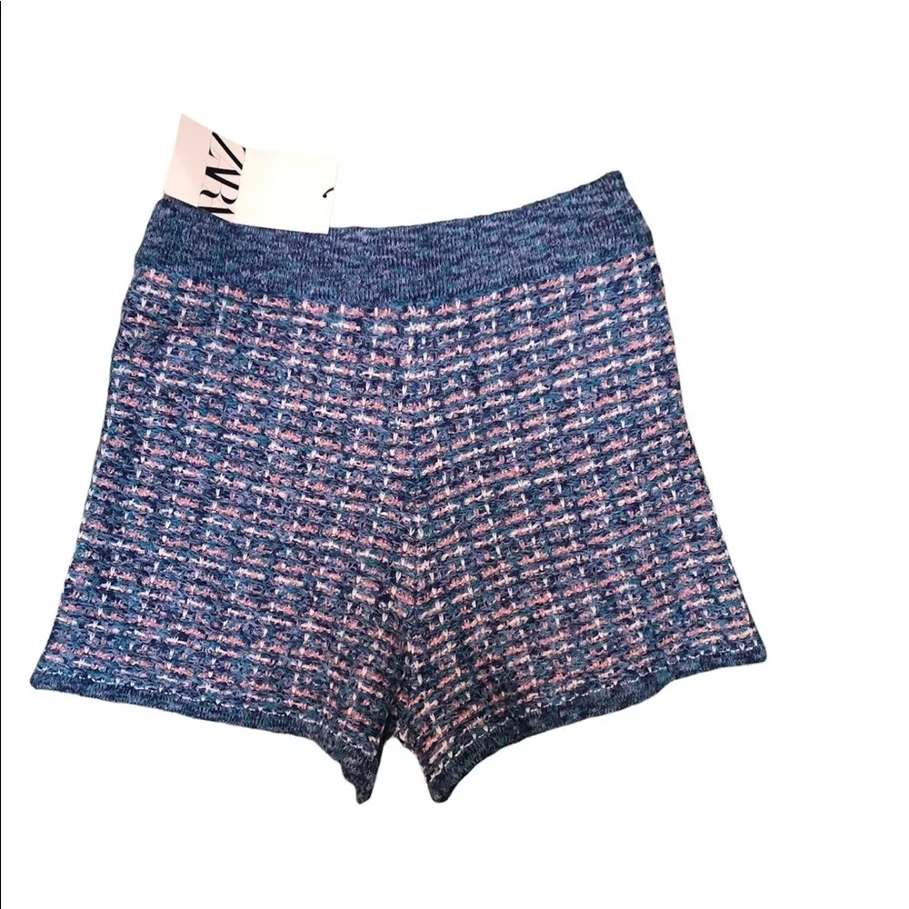 NWT ZARA HIGH WAISTED TWEED SWEATER SHORTS - Image 4