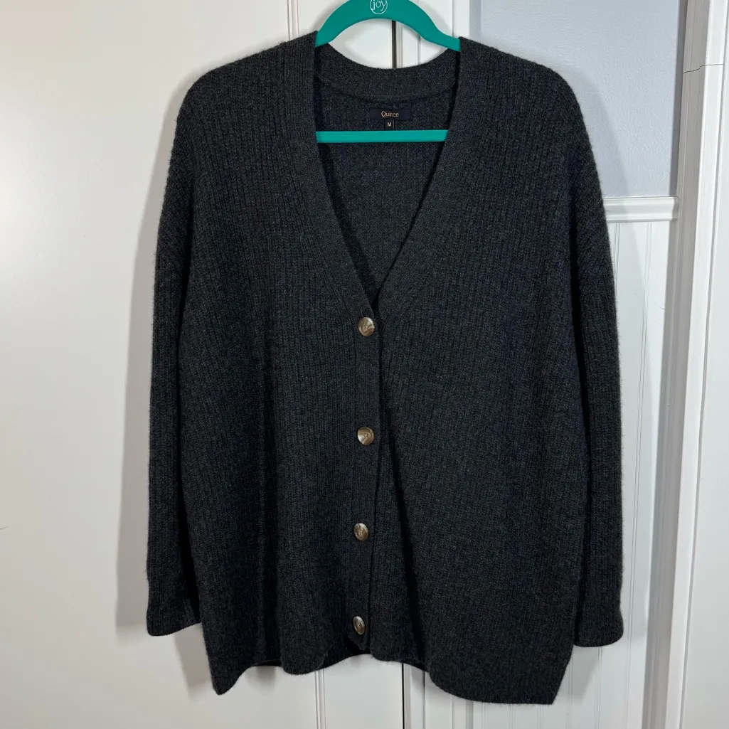 Quince Charcoal Mongolian Cashmere Oversized Boyfriend Cardigan Sweater Size med - Image 2