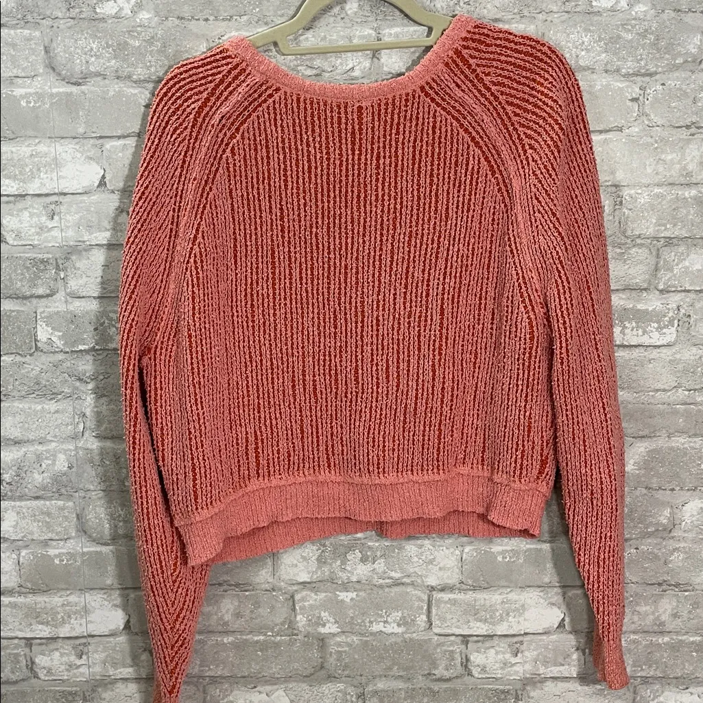 Free People High Low V textured slouchy sweater in pink and orange - Image 3