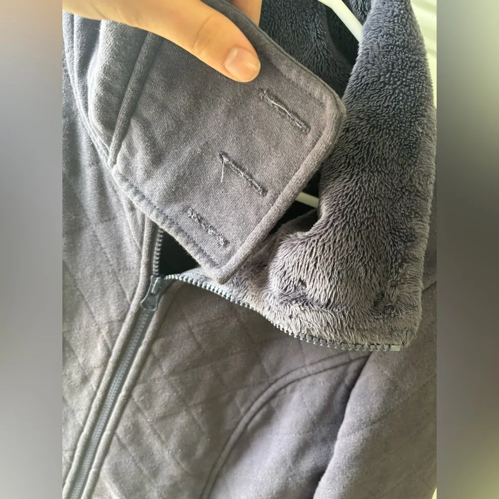 The North Face Caroluna quilted fleece jacket purple long coat zip up size small - Image 4