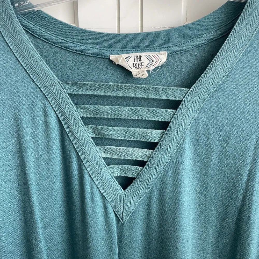 Pink Rose Women’s Teal Long Sleeved Top with V Neck Detail - Size Large - Image 3