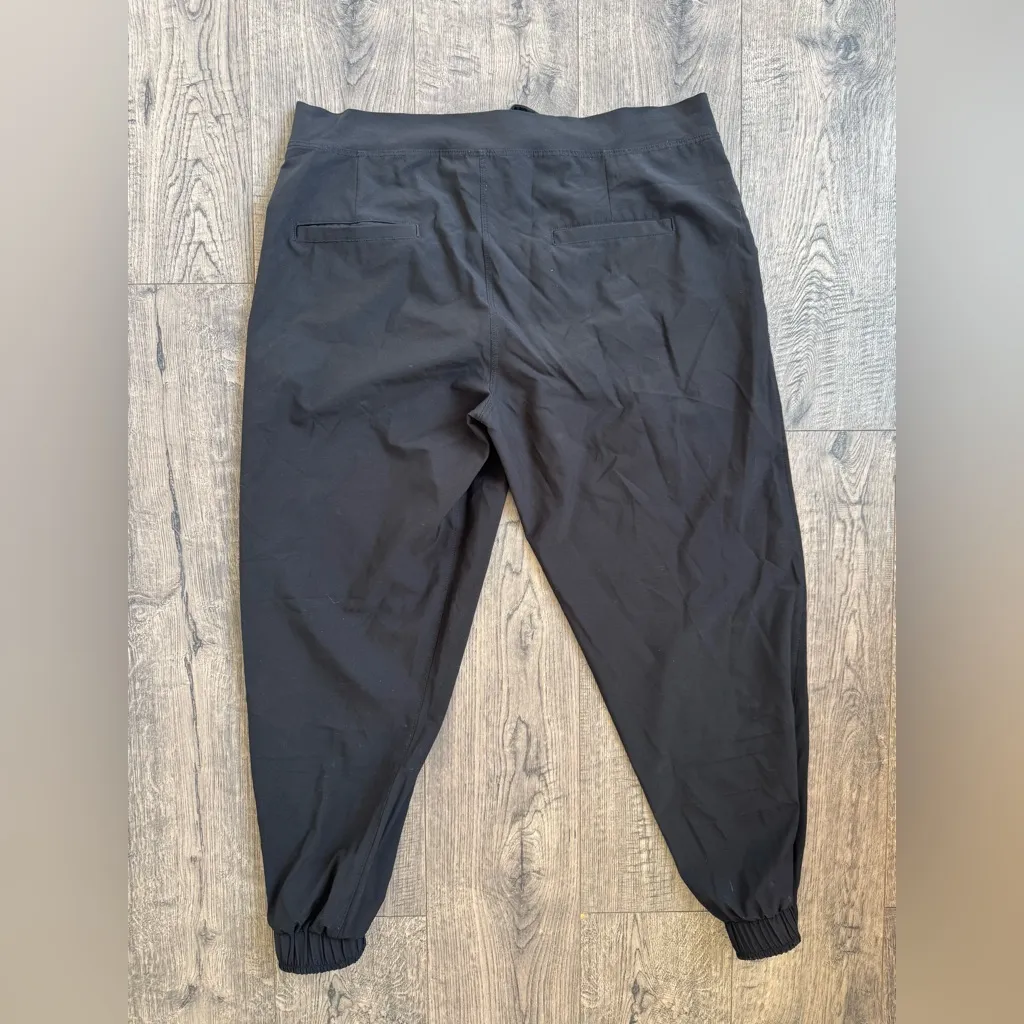 Albion Fit Black Jetsetters- Size Small - Image 6