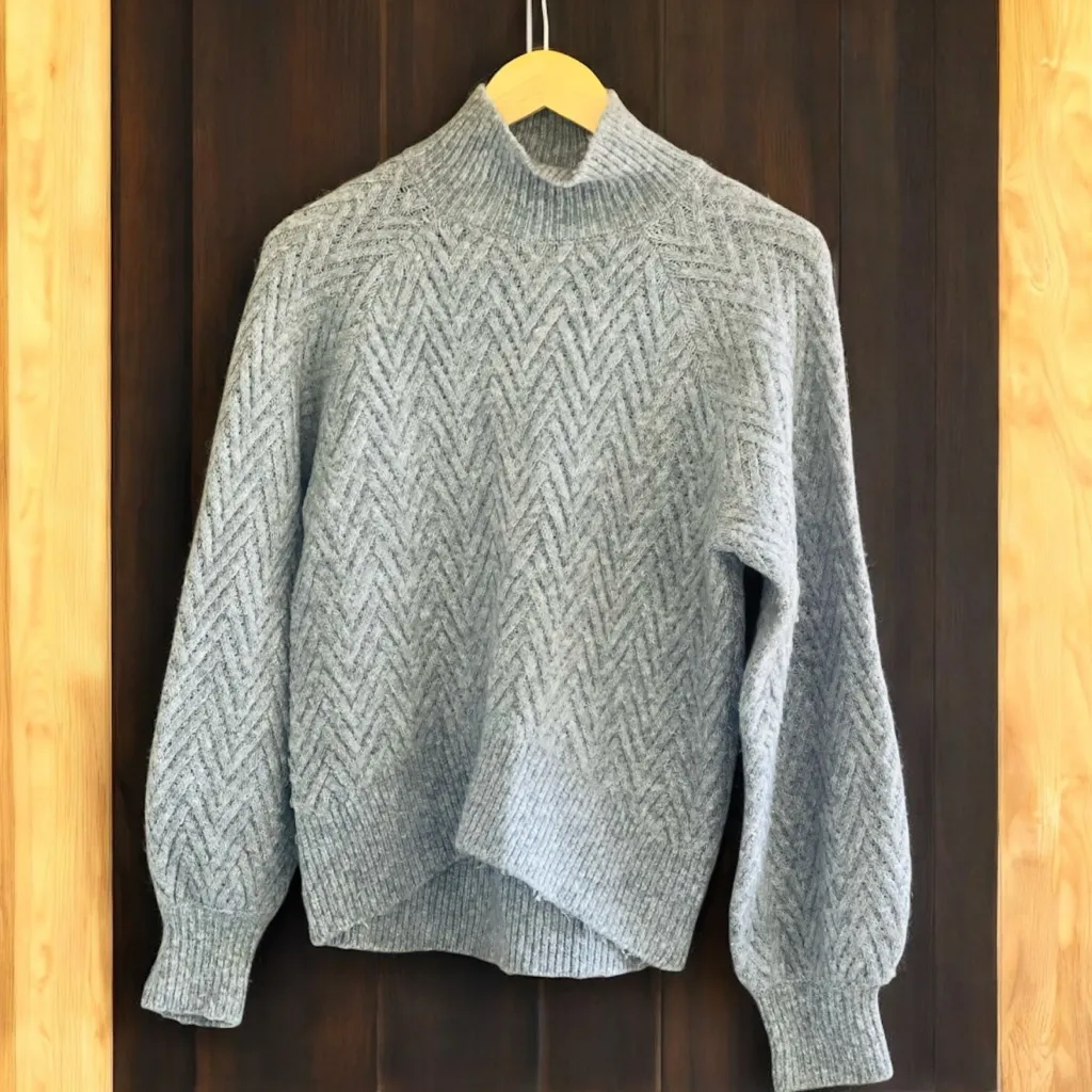 Abercrombie & Fitch Cable Mock Sweater - Image 2