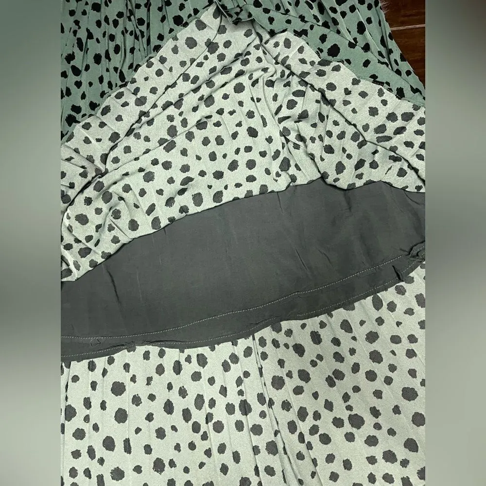 Gilli olive green and black polka dot pleated flared skirt sz OX Green - Image 3