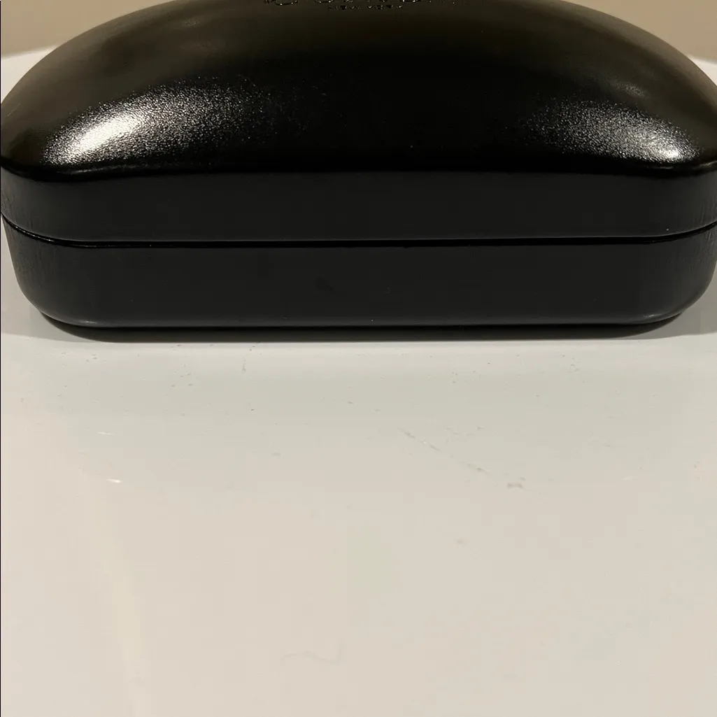 Coach  Glossy Black Eyewear Sunglasses Case - Image 5