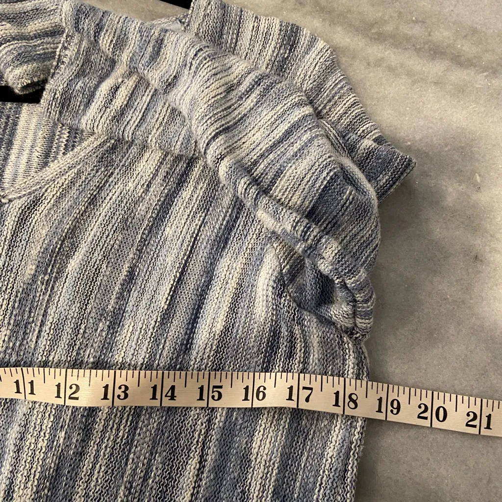 J. Jill Size M Blue White V Neck Long Sleeve Lightweight Split Hem Sweater Size M - Image 11