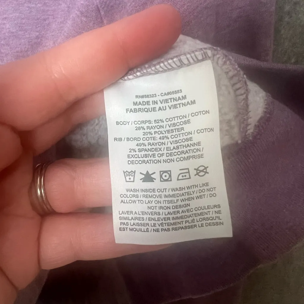 Nike Sweatshirt Women‎ size small Purple Crew Neck Pullover Long Sleeve - Image 3