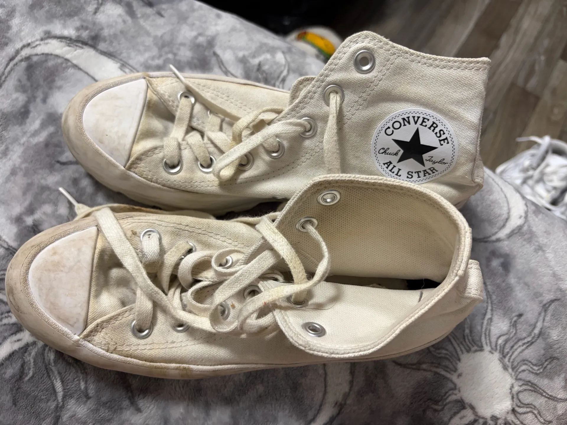 High-Top Converse - Image 3