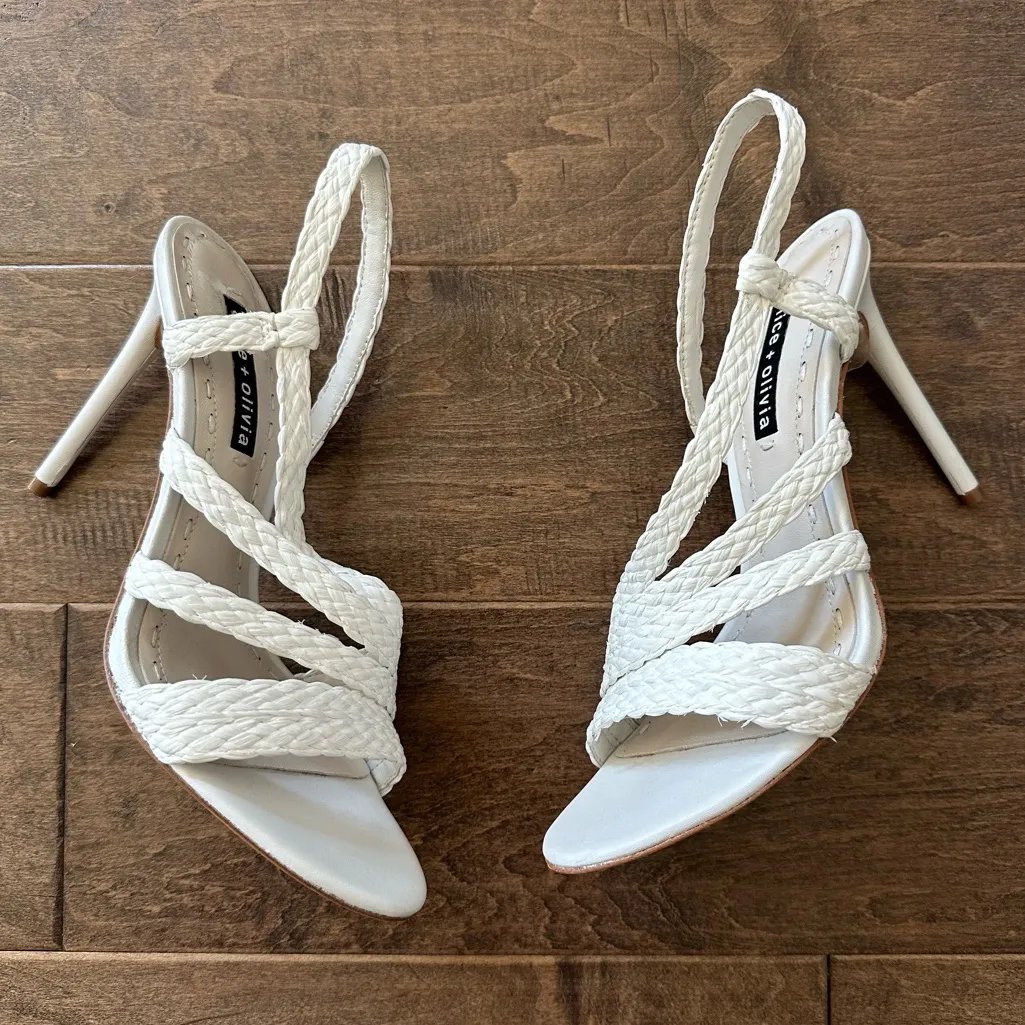 Alice + Olivia Fanniey Strappy Raffia Heeled Sandals - Image 3