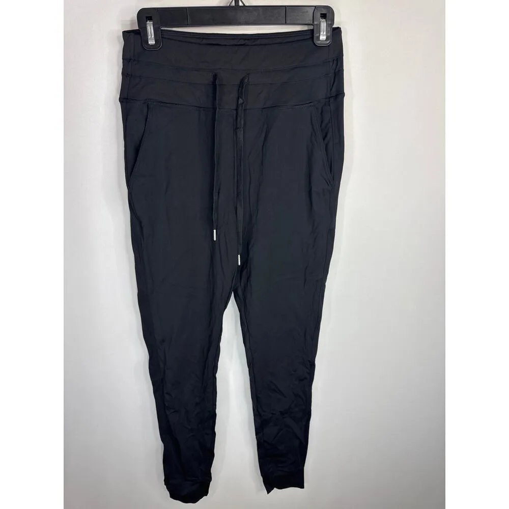 Halara Pet Hair Resistant High Waisted Drawstring 7/8 Joggers Medium NWT - Image 2