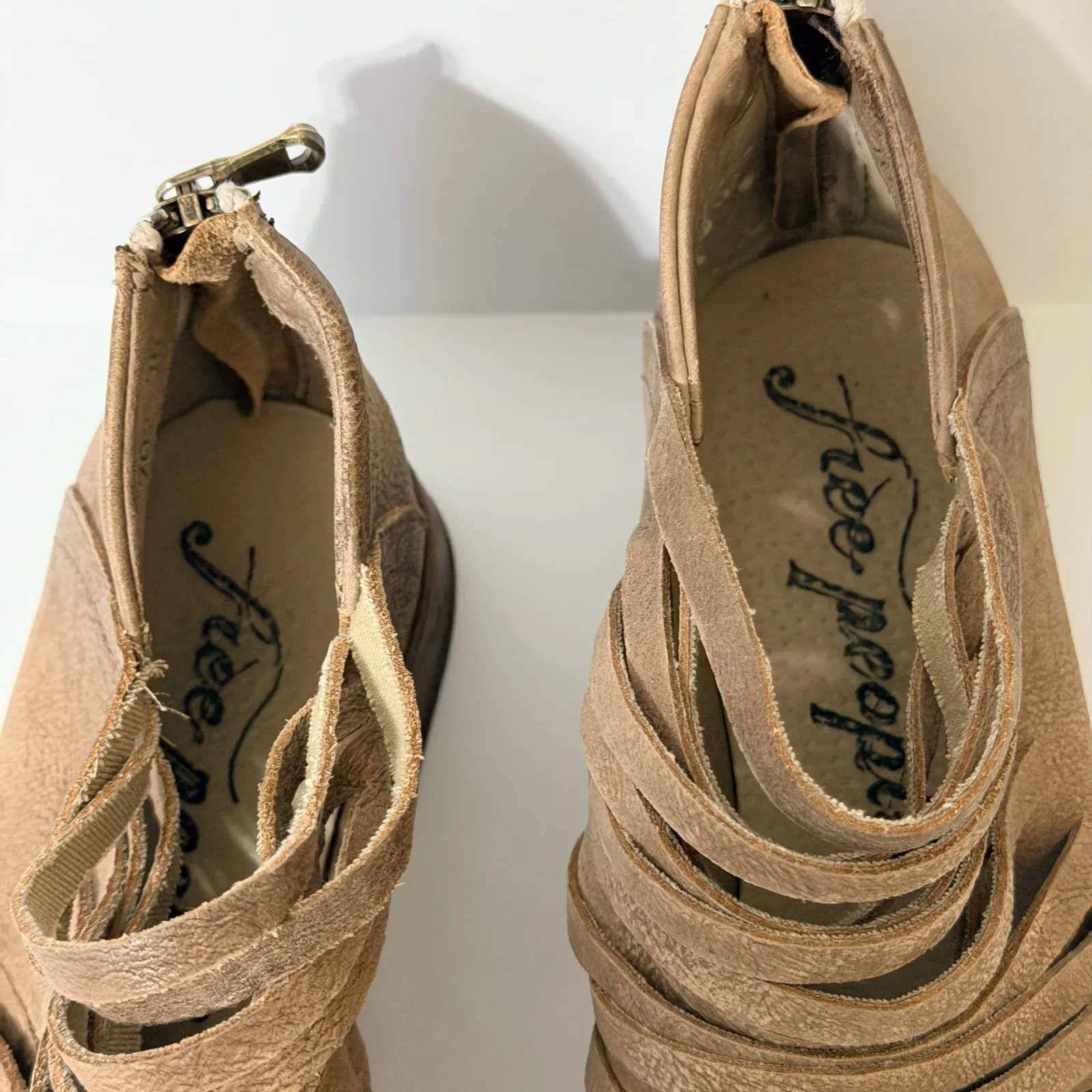 Free People Lost Valley Ankle Boot Size 36 Distressed Fall Western Booties - Image 9