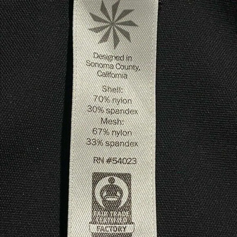 Athleta Leggings Womens Size Small Black Cropped Athleisure Yoga Pants Gym Train - Image 4