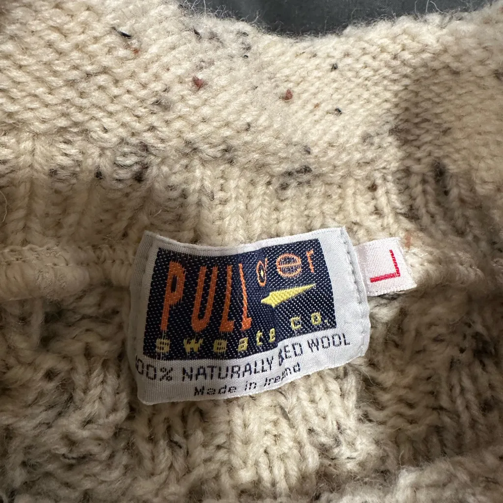 Vintage Irish Wool Sz: L Pullover Cable Knit Oatmeal Chucky Winter Sweater. Size L - Image 6