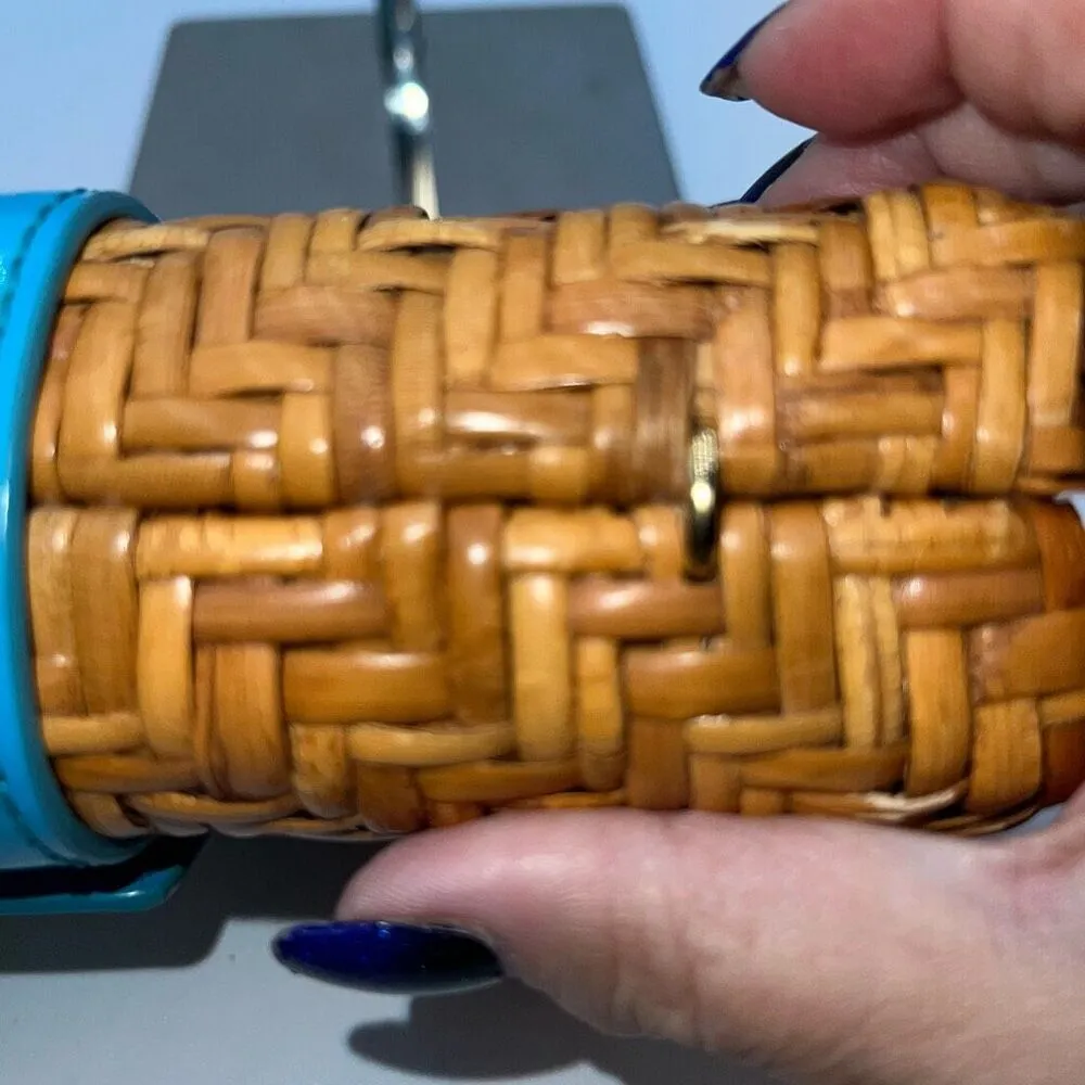 Tory Burch Patent Leather and Wicker Snap Closure Clutch Bag **see photos and de - Image 6