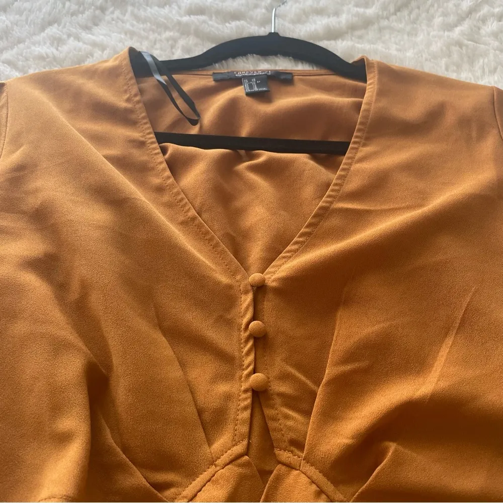 Forever 21 Long Sleeve Crop Top - Image 2