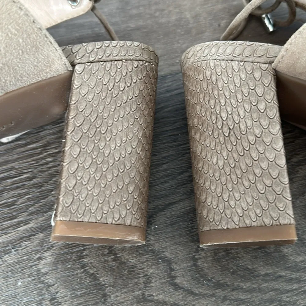 Franco Sarto Womens Gem Sandstone suede Open Toe Sandals - Image 6