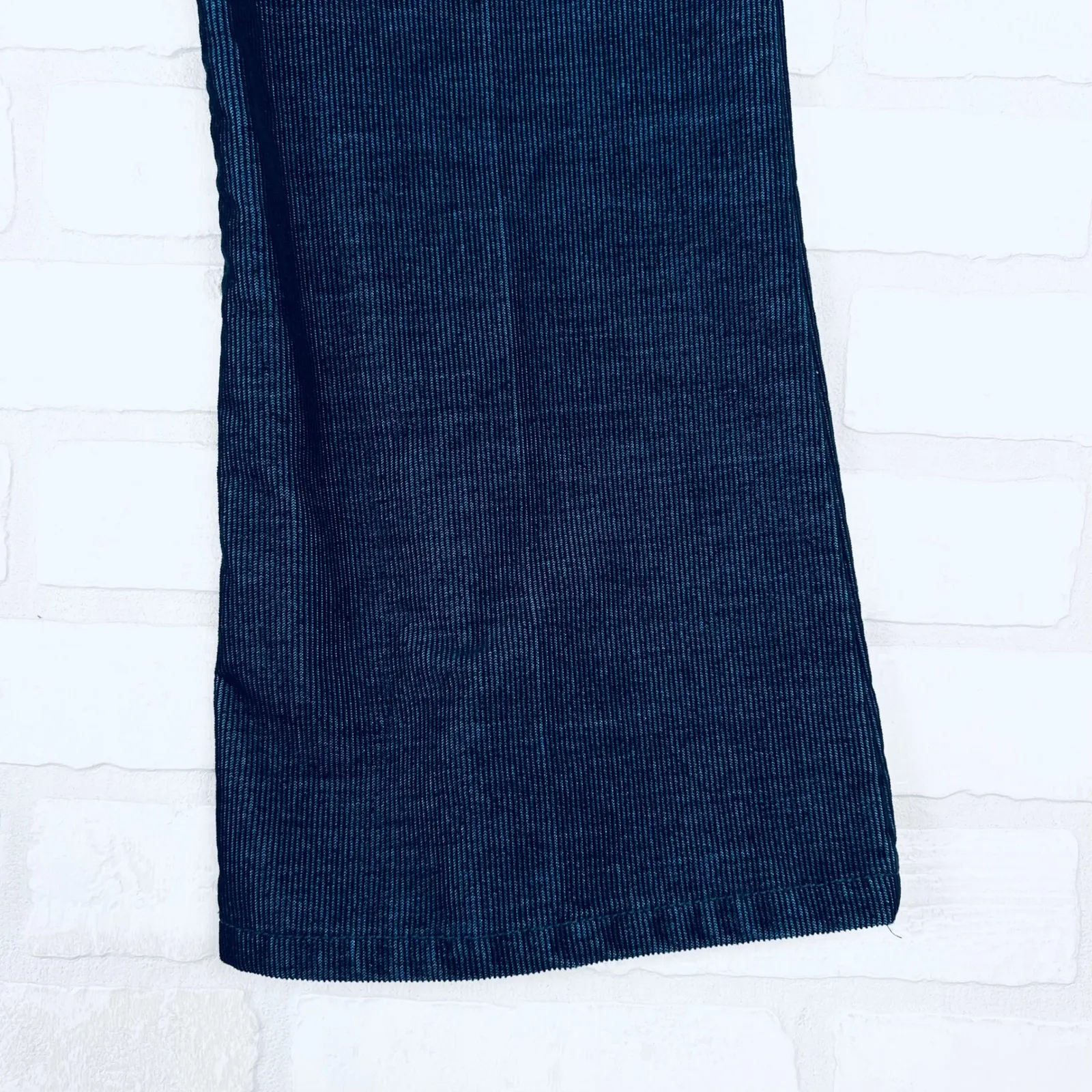 Tommy Hilfiger Jeans Womens Size 6 Corduroy Flare Leg Dark‎ Wash Pants - Image 14