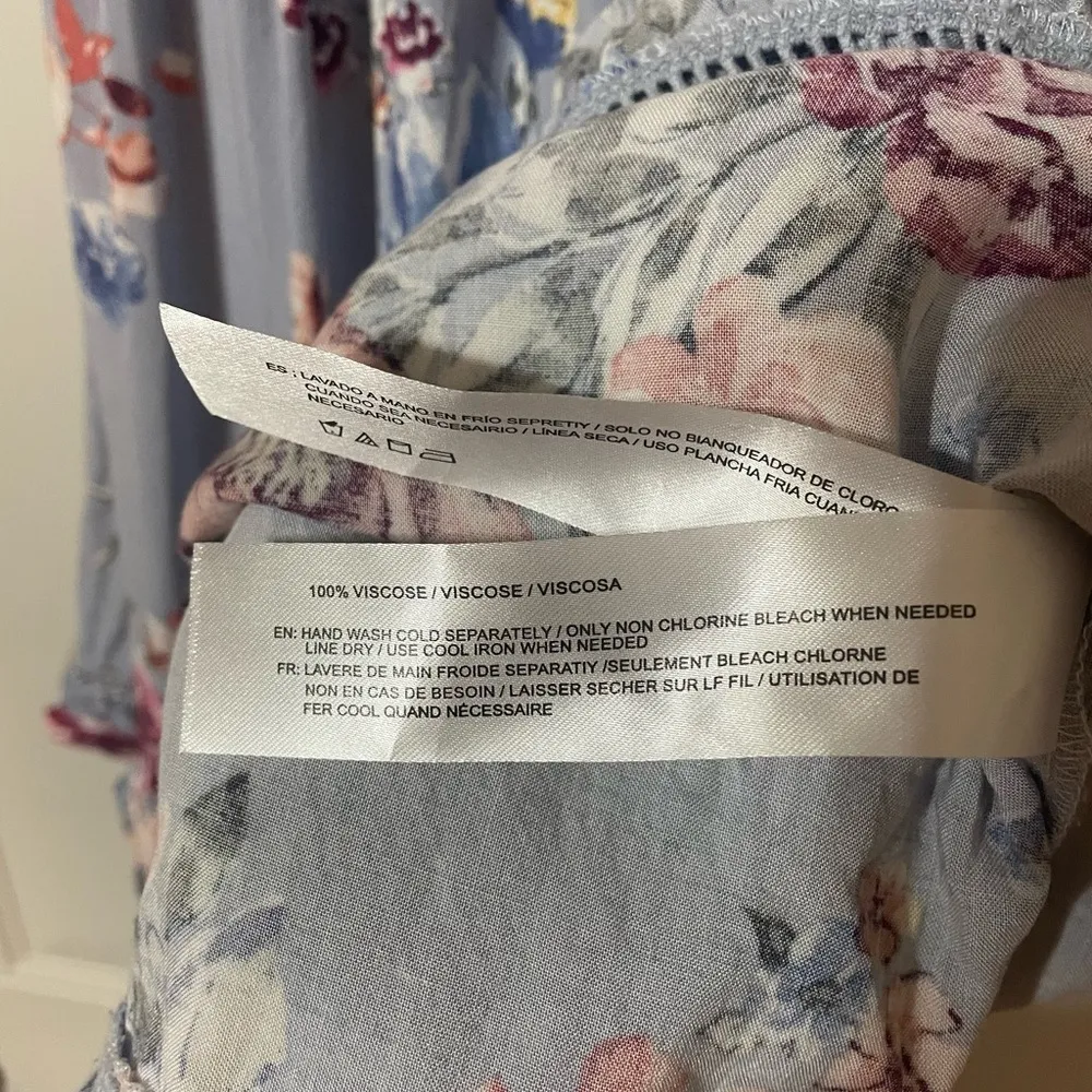 Band of Gypsies Smocked Floral Babydoll Mini Dress Size Medium - Image 6