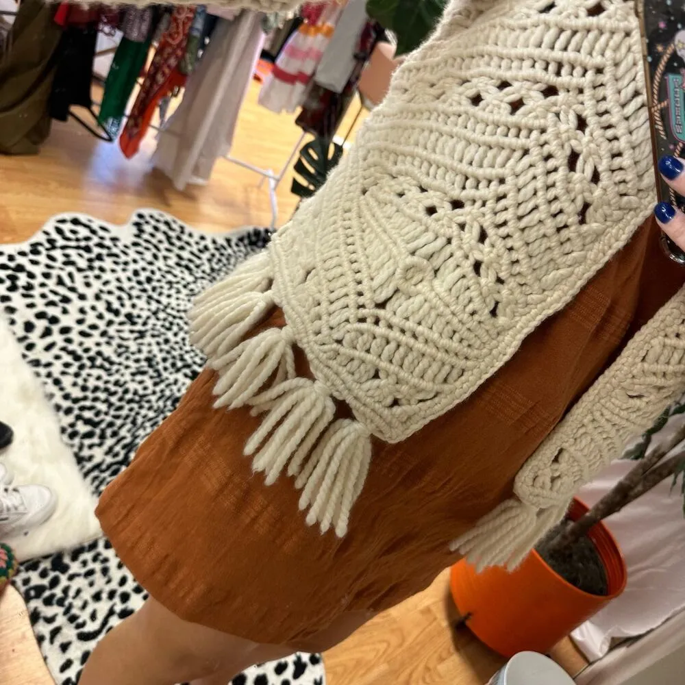 TABULA RASA Tuva Hand-macramé Tassel-trim Jacket In Cream Size Medium - Image 4