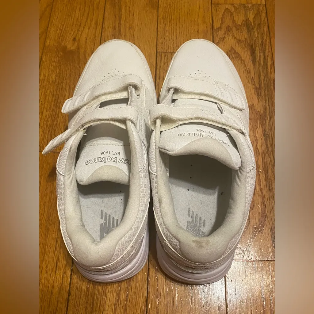 Women's New Balance 928v3 White Leather Hook and Loop Walking Shoes Size 9 4E - Image 3