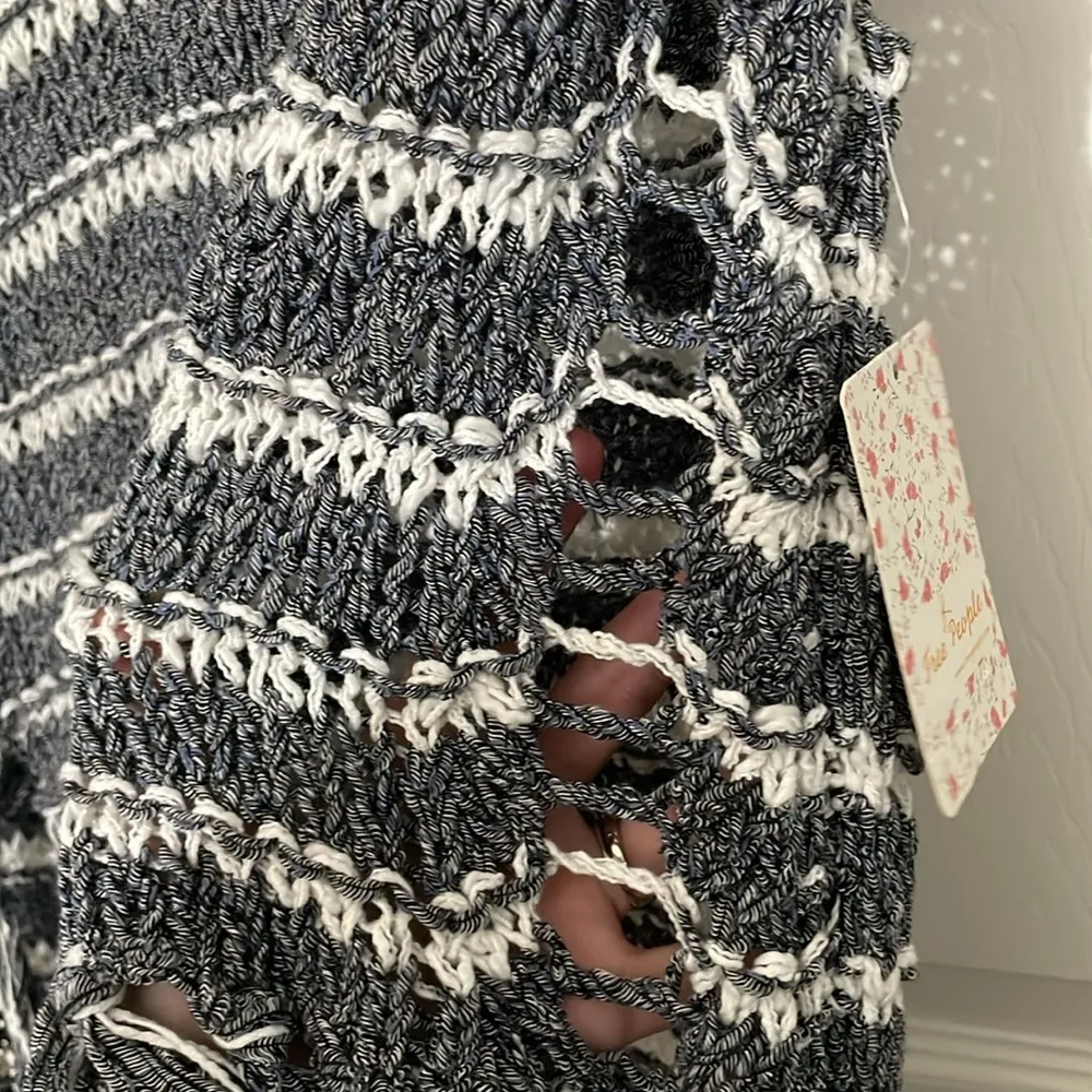 Free People Folksong Fringe Knit Crochet Vest Sweater Tunic - Image 5