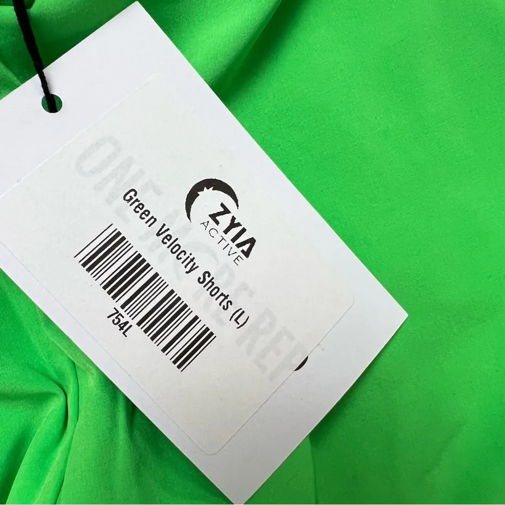 Zyia Green Velocity Shorts. Size Large. NWT - Image 12