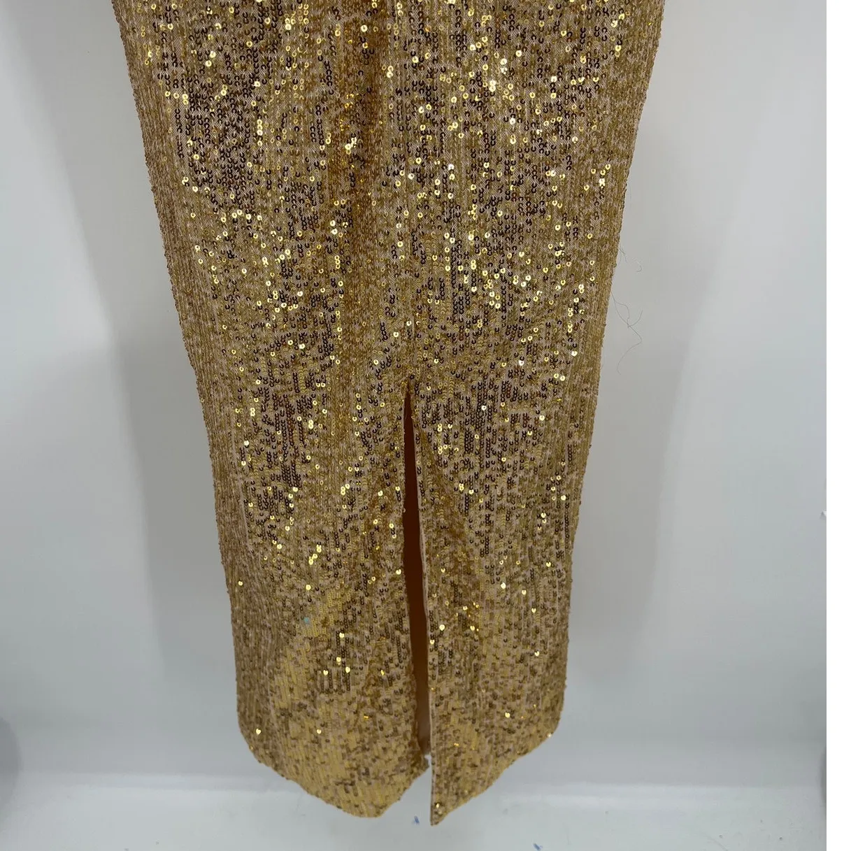 Ieena for MacDuggal Sequin Halter Dress Sz 8 Gown Gold Sequin Prom Gala Formal - Image 7