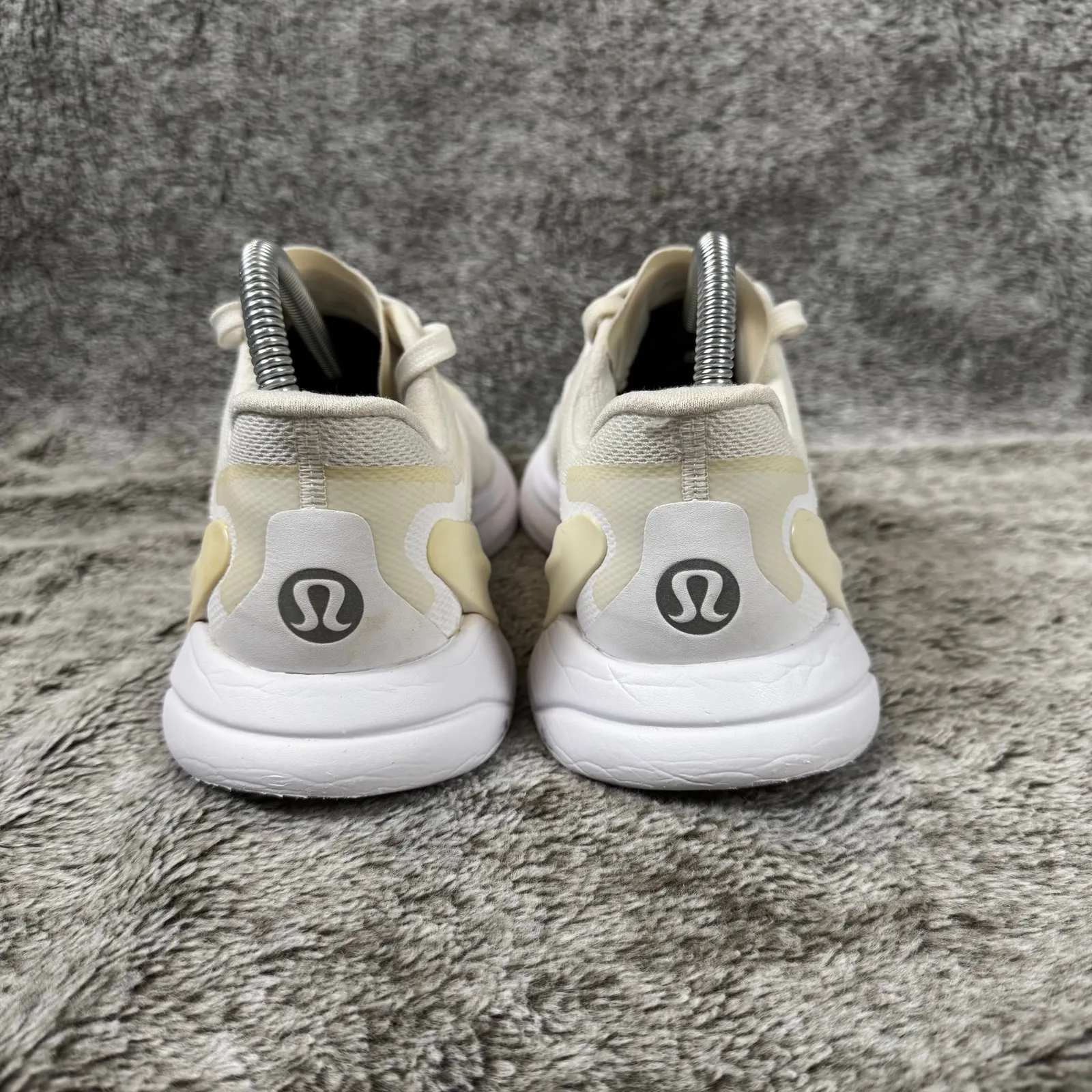 Lululemon Blissfeel 2 Women's Shoes 8.5 White - Image 4