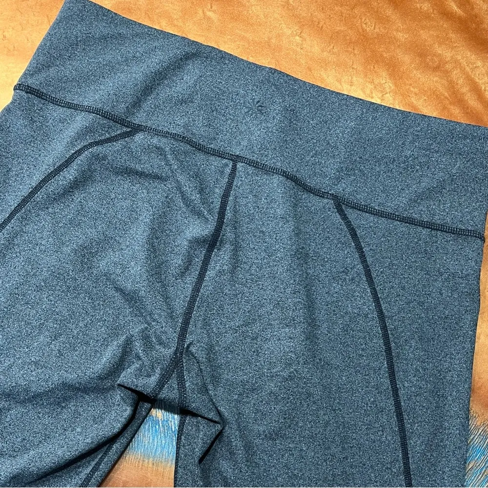 Athleta Gray Straight leg Yoga pants XL - Image 4