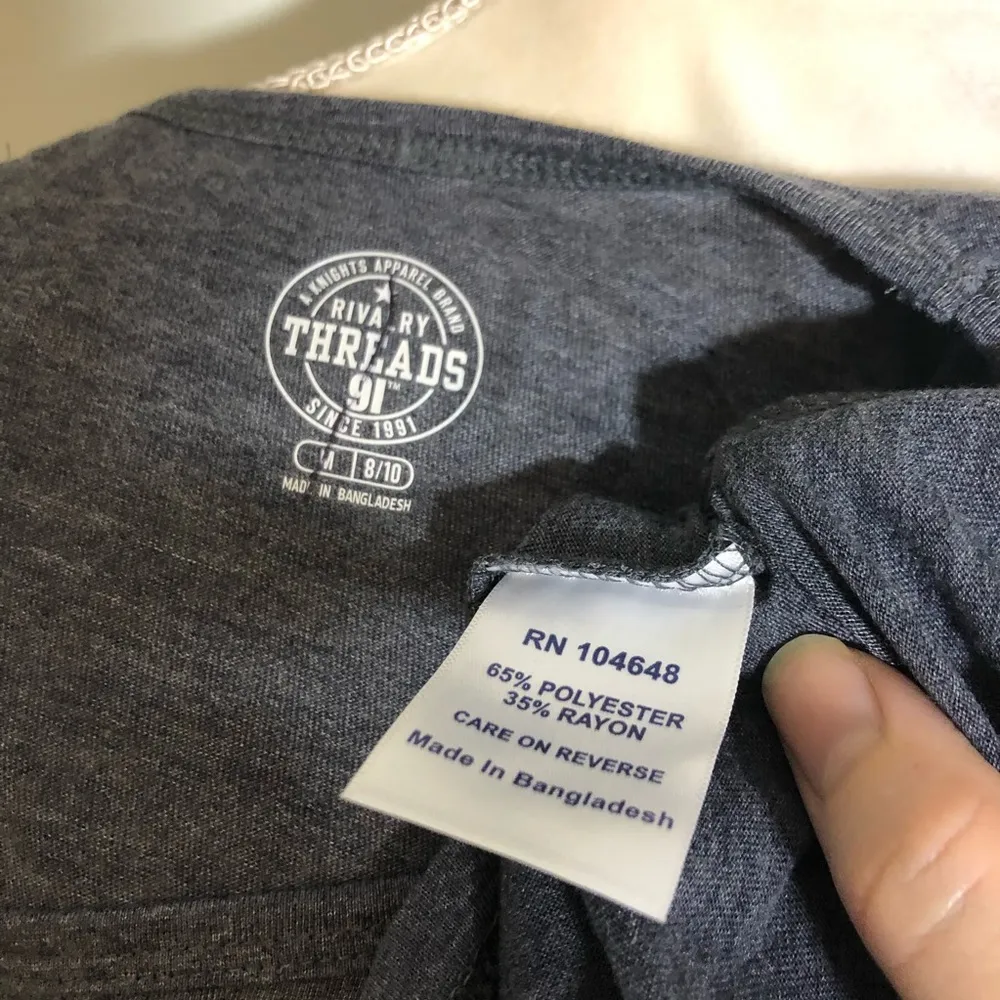 NWOT Villanova Wildcats Gray Blue Tank Top Tee New - Image 4