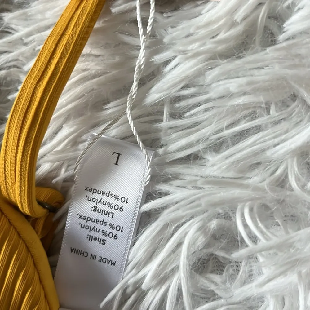 Andie womens The Gold Coast Ribbed bikini Top in Dune size Large - Image 5