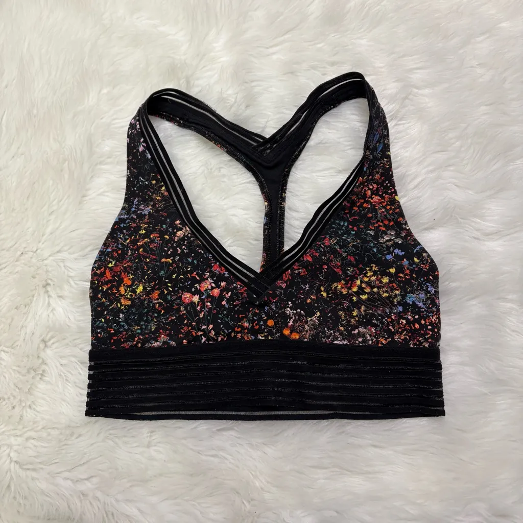 Lululemon find focus sports bra size 4 flowerescent multi - Image 5