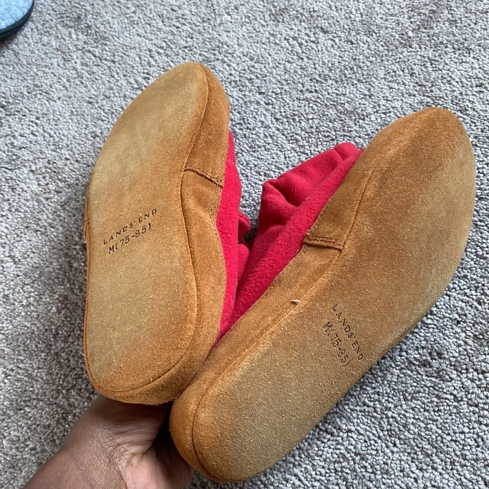 Lands End Slippers SIZE M - Image 2