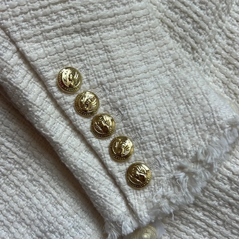 Classic Six Katharine Blazer in Ivory Tweed Size 0 - Image 2