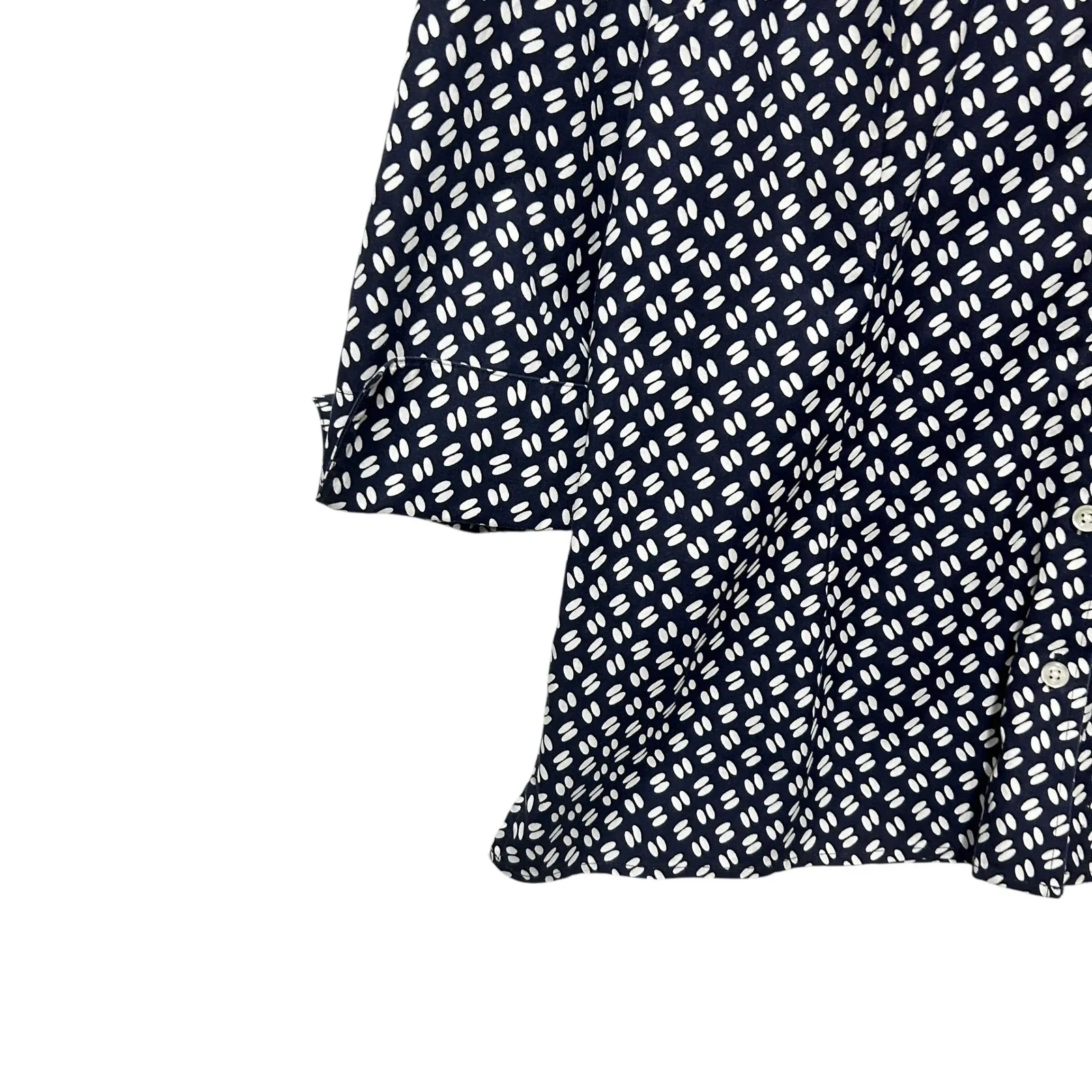 Lands End Women‎ Button Front Shirt L Navy White Geometric Print No Iron Oxford - Image 4