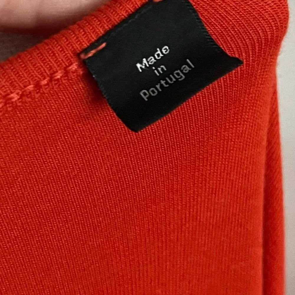 Boss By Hugo Boss • Red Orange V Neck Long Sleeve Top - Image 6