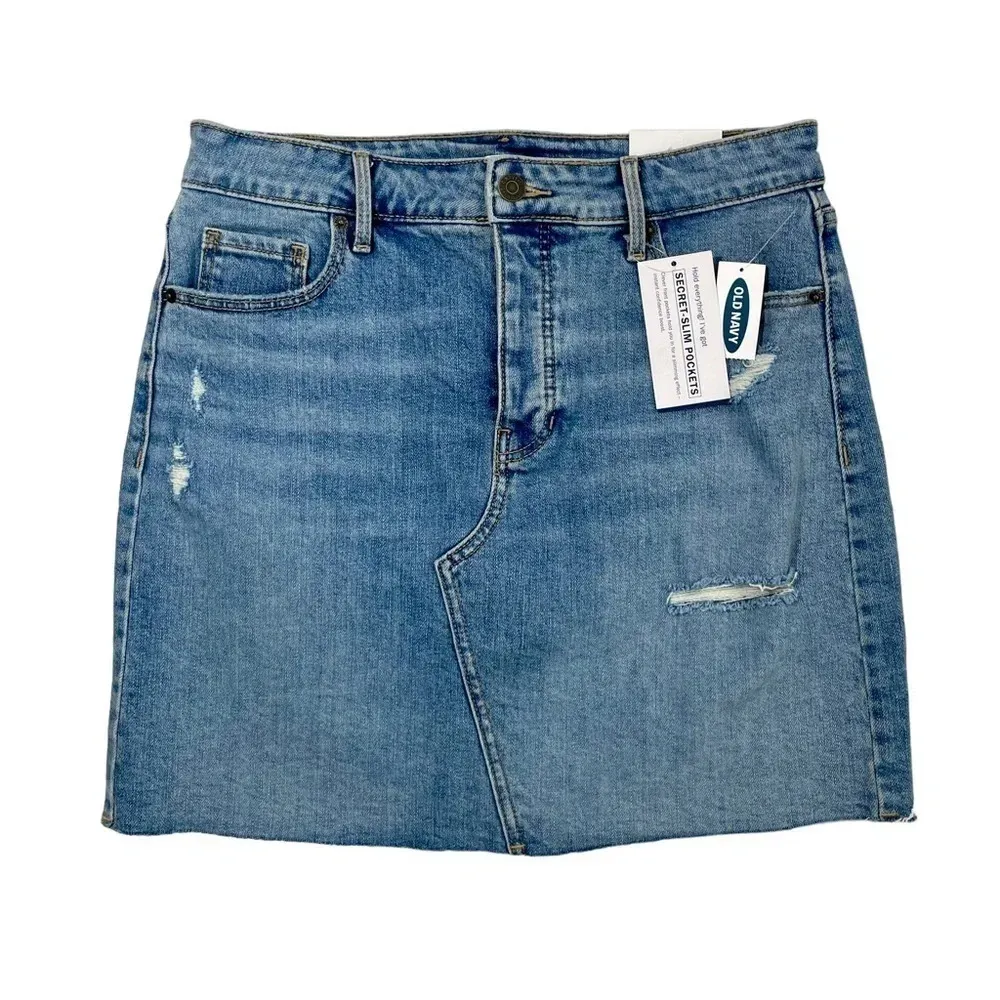 NWT Old Navy Button Front Distressed Denim Skirt - Image 2