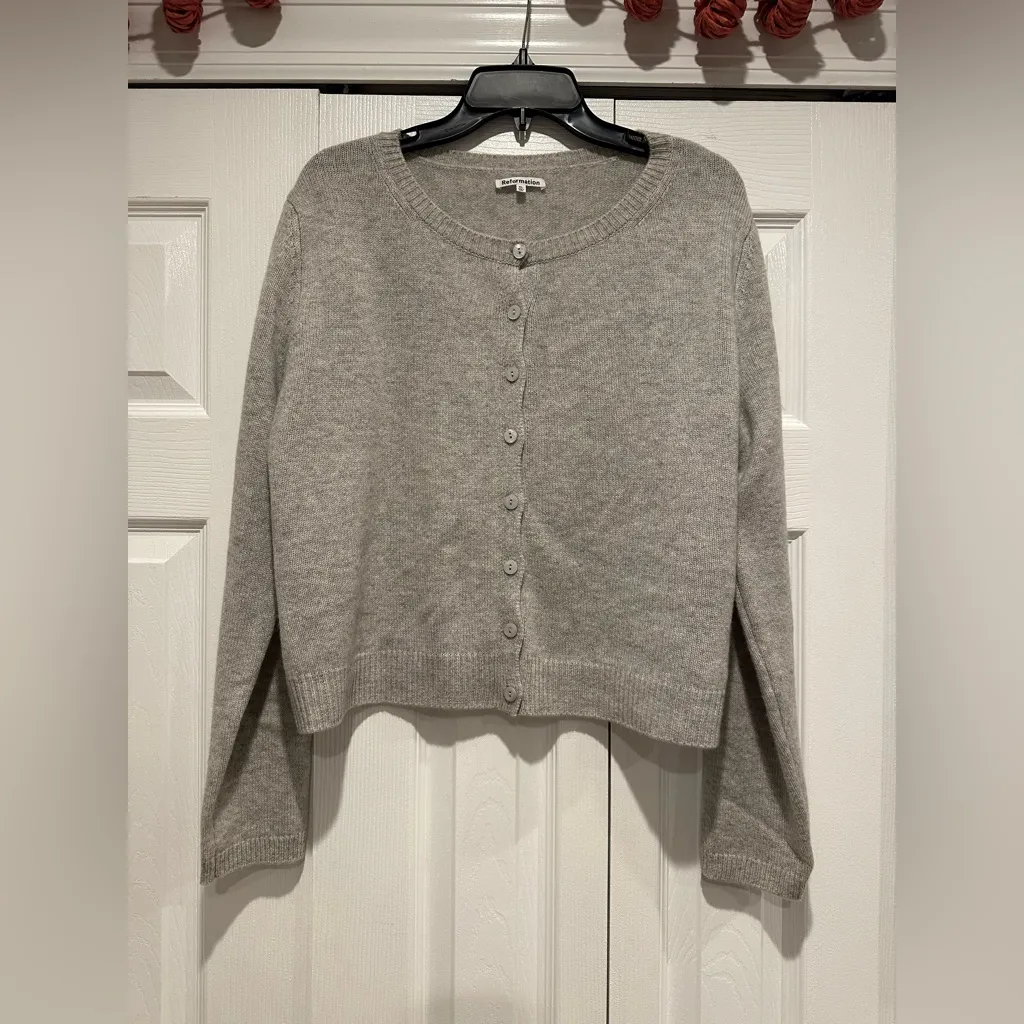 Reformation Clara Cashmere Crew Cardigan - Image 5